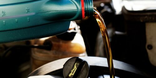 5 Companies That Have the Best Offers on Synthetic Oil Change