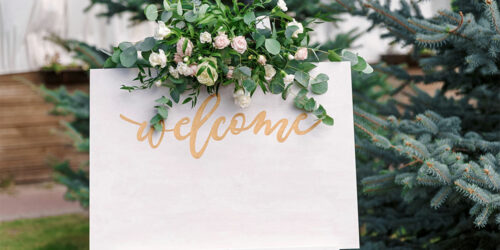 6 ideas for classy wedding welcome signs