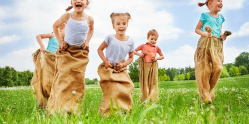 7 Popular Outdoor Games To Increase The Fun Quotient Of A Party