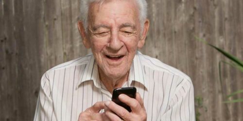 Benefits of Using Aarp Cell Phones for Seniors