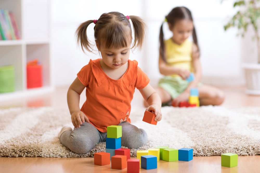 Boost your kids’ imagination with KidKraft dollhouses