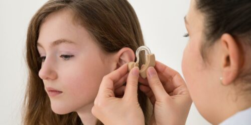 Digital vs analog hearing aids &#8211; which one to choose