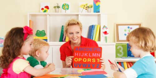 Factors to Consider While Picking a Preschool for Your Kids