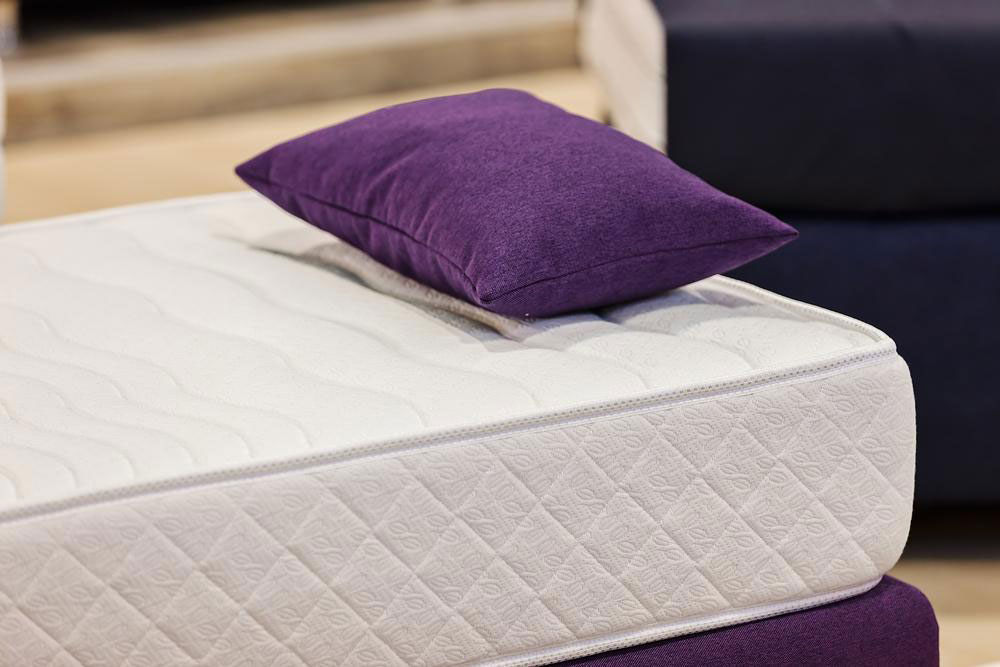 Find the best memory foam mattress for a good night’s sleep