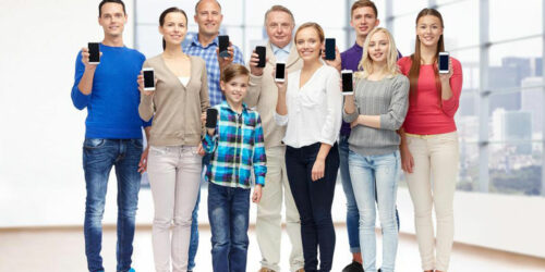 Here&#8217;s what you must know about cell phone plans for family