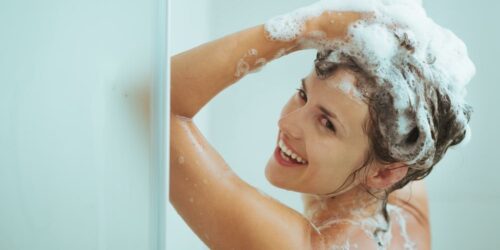 How to choose the right moisturizing shampoo for dry hair