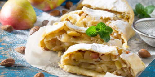 Learn to make apple strudels the quick way