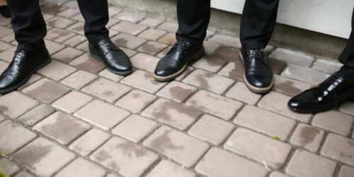 Pro tips for picking the right slip-resistant restaurant shoes