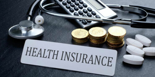 The advantages and disadvantages of health insurance plans