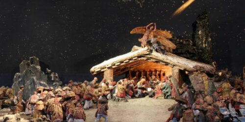 Things that the perfect Christmas crib should have