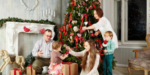 Tips to remember while choosing an artificial Christmas tree base