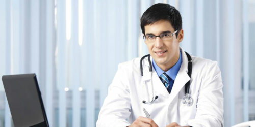 Top 4 criteria to use while looking for physician jobs online