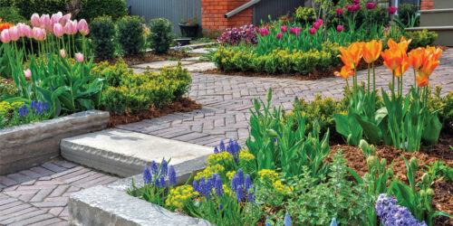 Ways to use wood for border edging