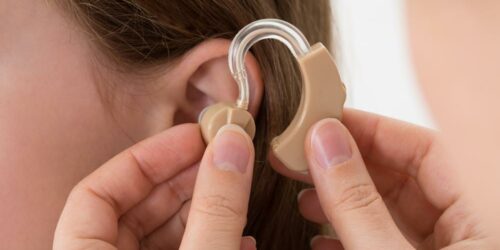 What to expect while purchasing a hearing aid from a hearing professional