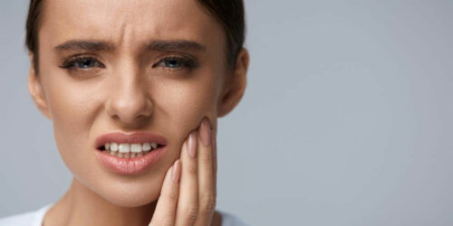 Home Remedies To Treat Gum Pain And Toothache