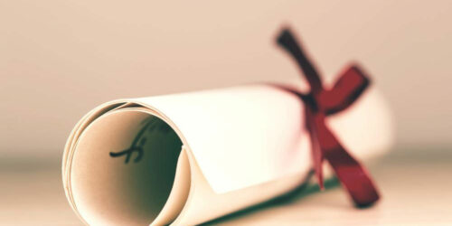 Qualification criteria for popular Hispanic scholarships and grants