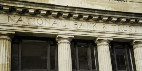 What’s The Difference Between Banks And Financial Institutions?