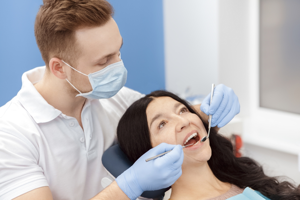 Benefits and Dental Implant Cost in France